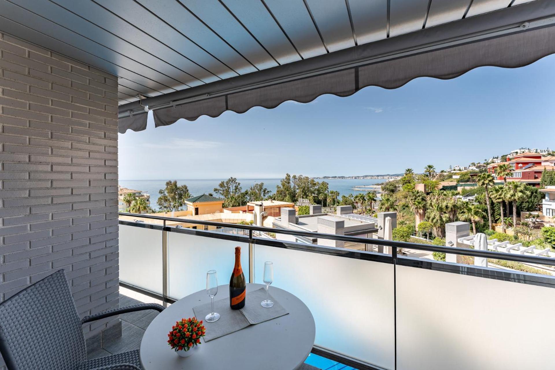 Malagasuite Timon Sea Views Benalmadena Exterior photo